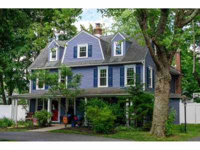 Home For Sale in Linwood, New Jersey