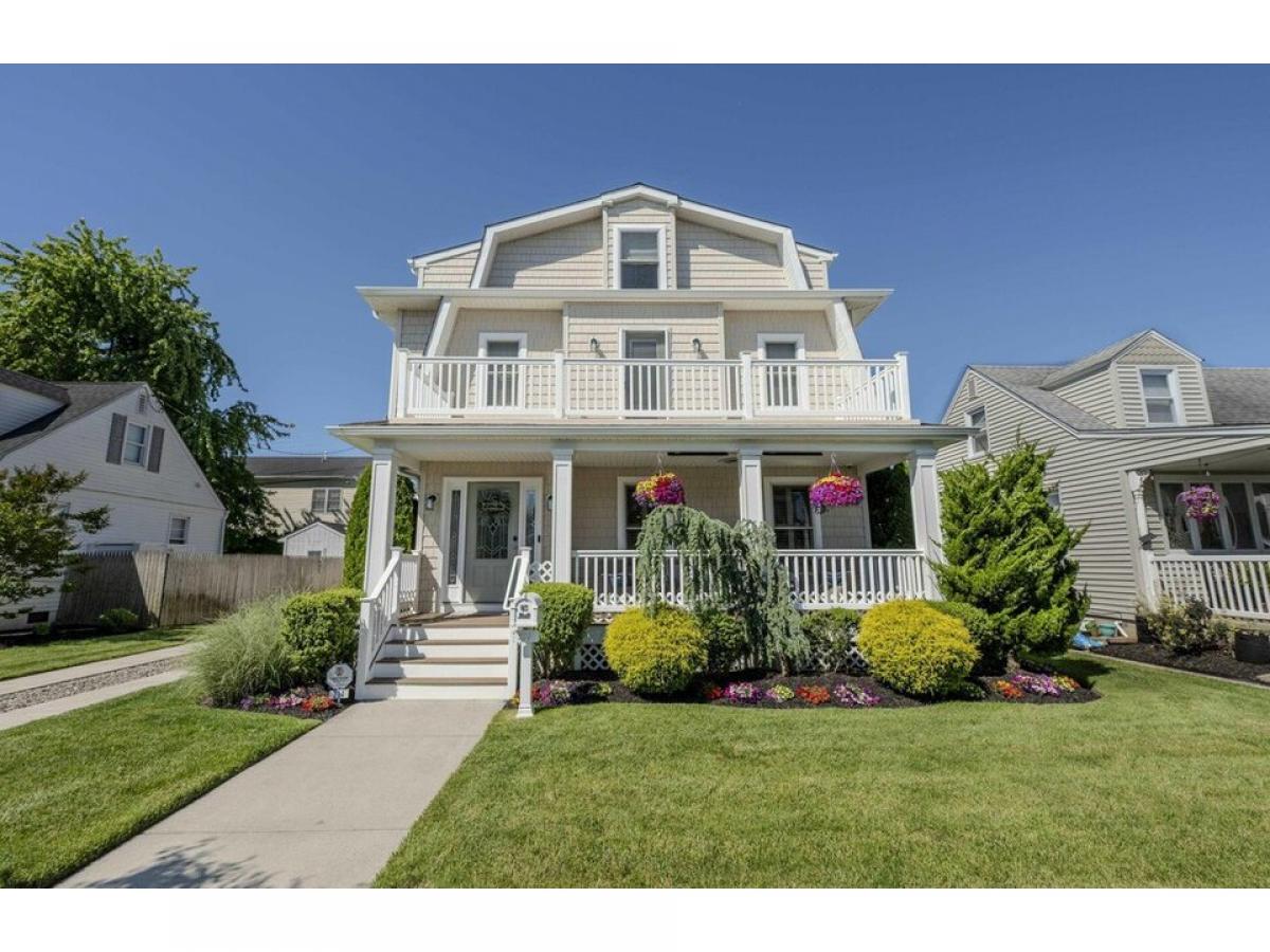 Picture of Home For Sale in Margate, New Jersey, United States