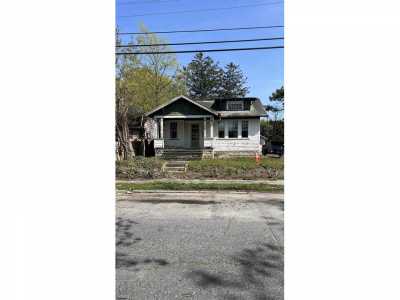 Home For Sale in Pleasantville, New Jersey