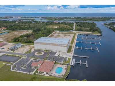 Residential Land For Sale in Palm Coast, Florida