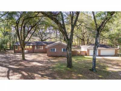 Home For Sale in Middleburg, Florida