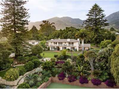 Home For Sale in Montecito, California