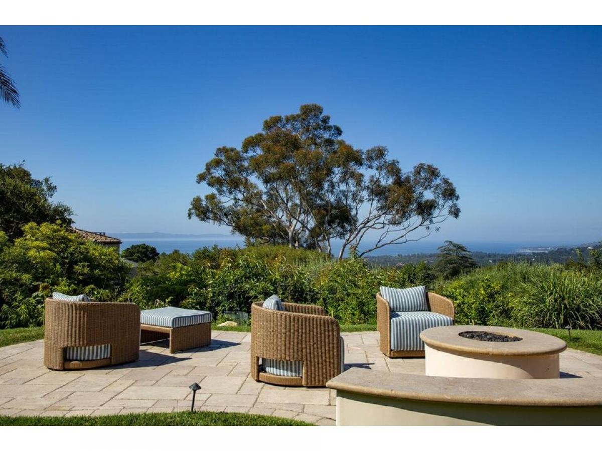 Picture of Home For Sale in Montecito, California, United States