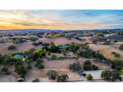 Home For Sale in Santa Ynez, California