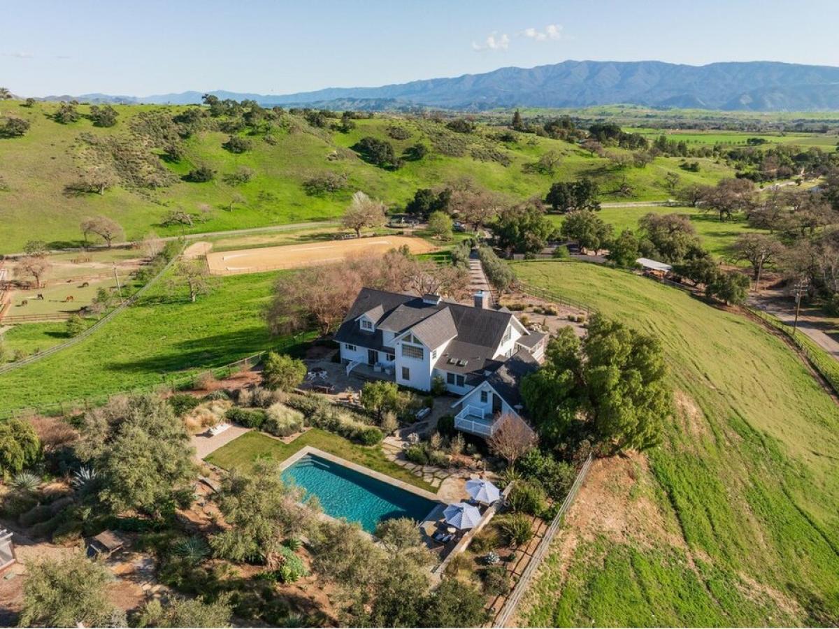 Picture of Home For Sale in Santa Ynez, California, United States