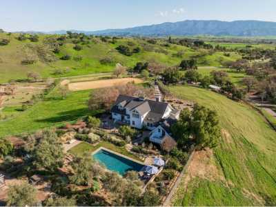 Home For Sale in Santa Ynez, California