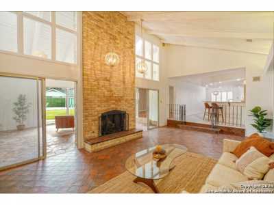 Home For Sale in Windcrest, Texas