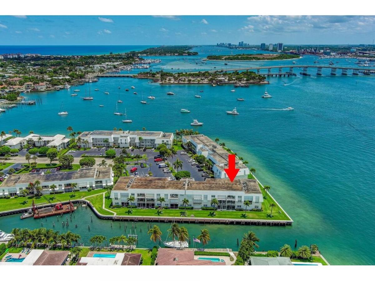 Picture of Home For Sale in Singer Island, Florida, United States