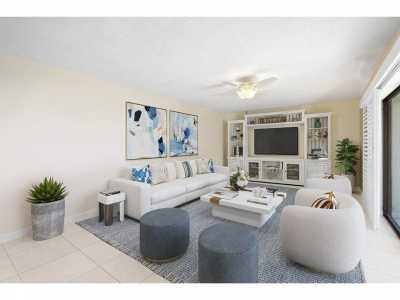 Home For Sale in Jupiter, Florida