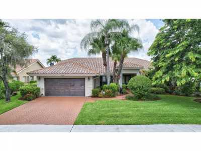 Home For Sale in Boca Raton, Florida