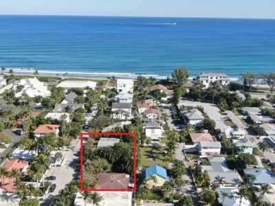 Residential Land For Sale in Ocean Ridge, Florida