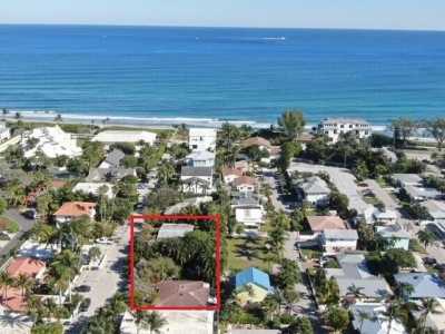 Residential Land For Sale in Ocean Ridge, Florida