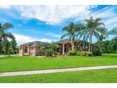 Home For Sale in Wellington, Florida