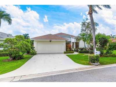 Home For Rent in Palm Beach Gardens, Florida