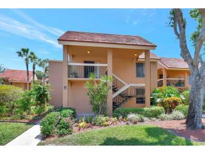 Home For Sale in Boynton Beach, Florida