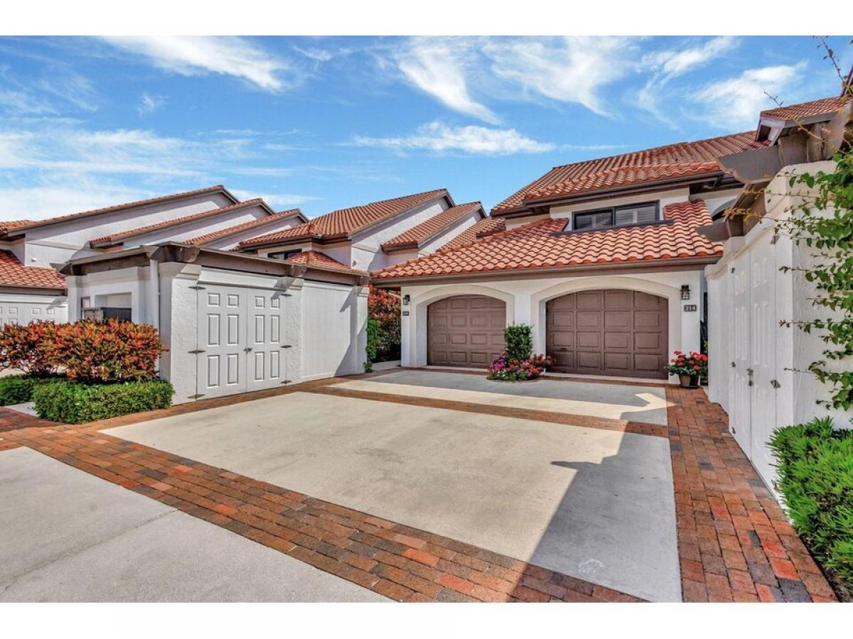 Picture of Home For Sale in Jupiter, Florida, United States