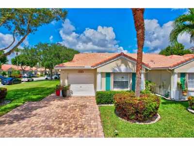 Home For Sale in Delray Beach, Florida