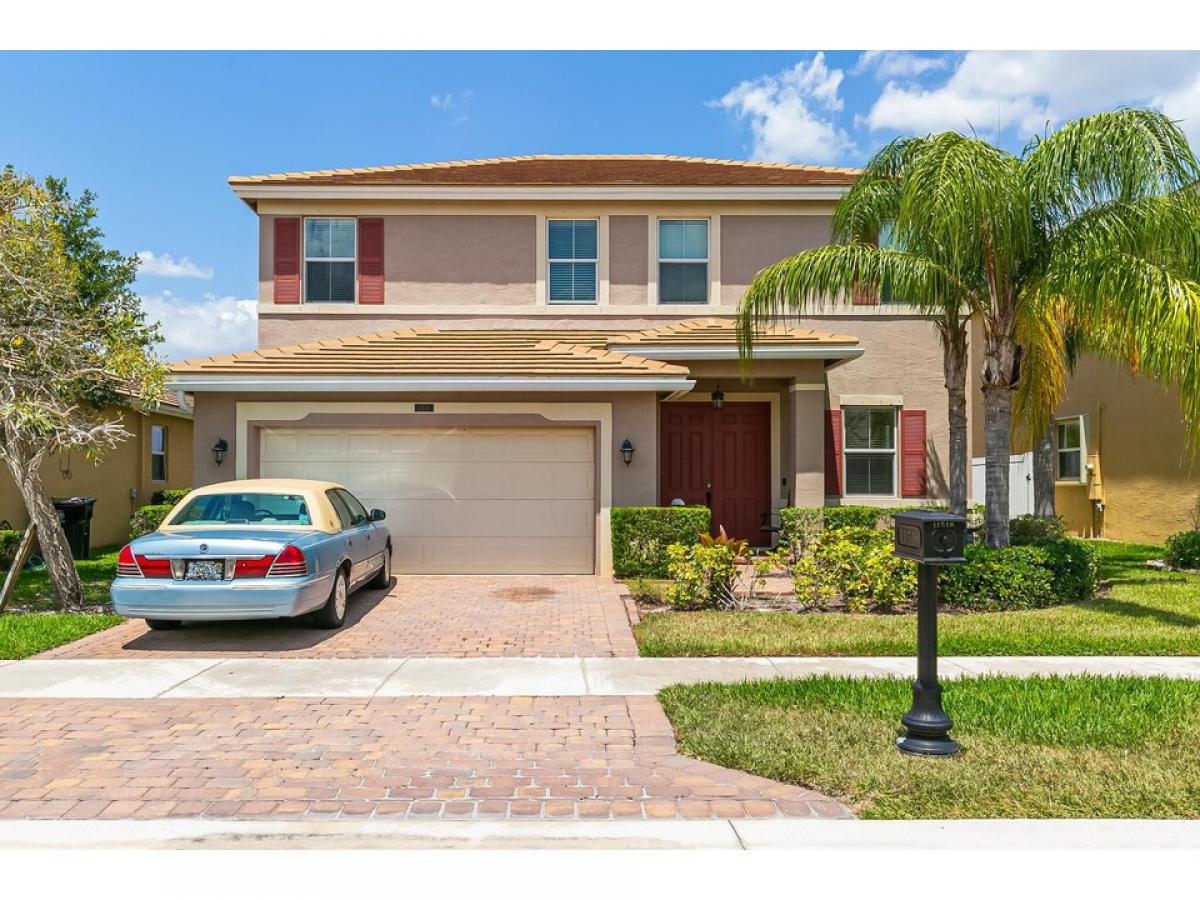 Picture of Home For Sale in Port Saint Lucie, Florida, United States