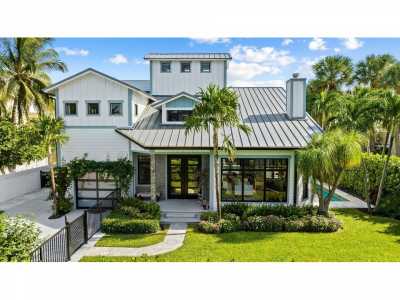 Home For Sale in Ocean Ridge, Florida