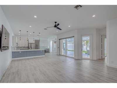 Home For Sale in Jupiter, Florida