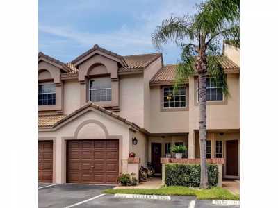 Home For Sale in Boca Raton, Florida