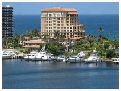 Home For Sale in Boca Raton, Florida