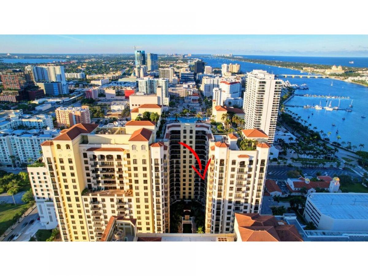 Picture of Home For Sale in West Palm Beach, Florida, United States