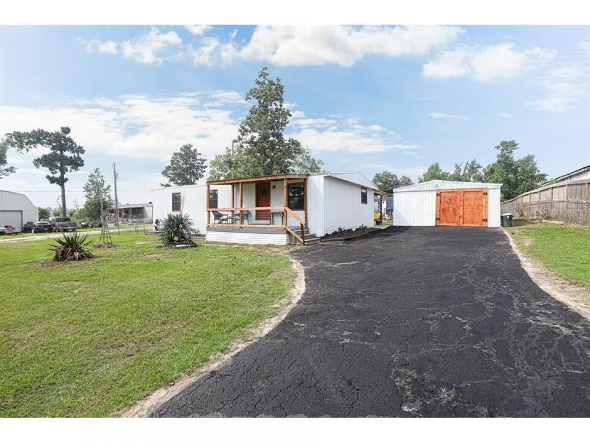 Picture of Home For Sale in Onalaska, Texas, United States