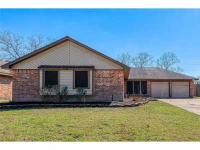 Home For Sale in Baytown, Texas