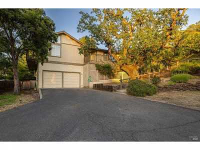 Home For Sale in Santa Rosa, California