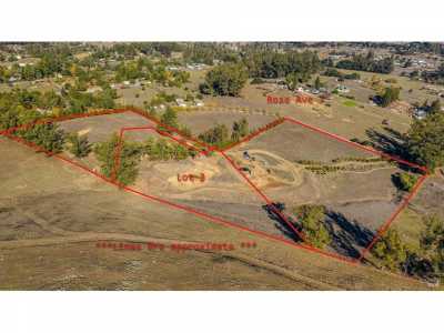 Residential Land For Sale in Penngrove, California