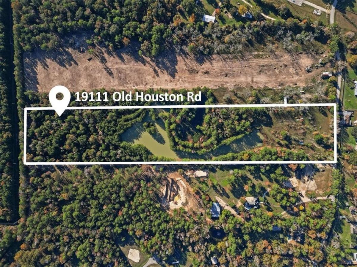 Picture of Residential Land For Sale in Conroe, Texas, United States