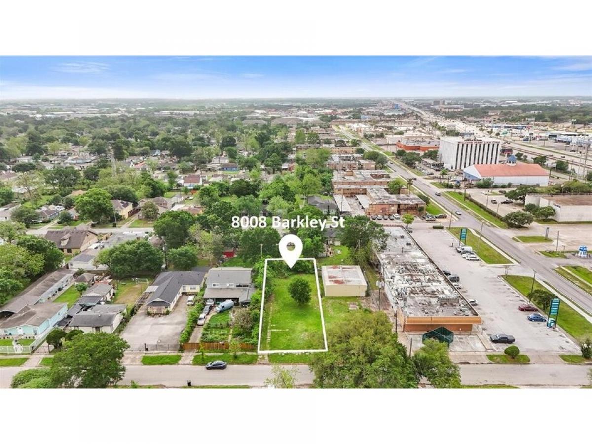 Picture of Residential Land For Sale in Houston, Texas, United States