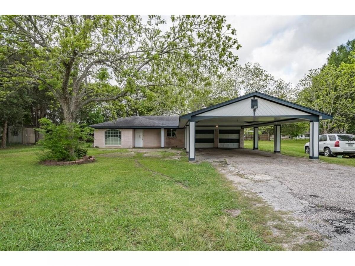 Picture of Home For Sale in Baytown, Texas, United States