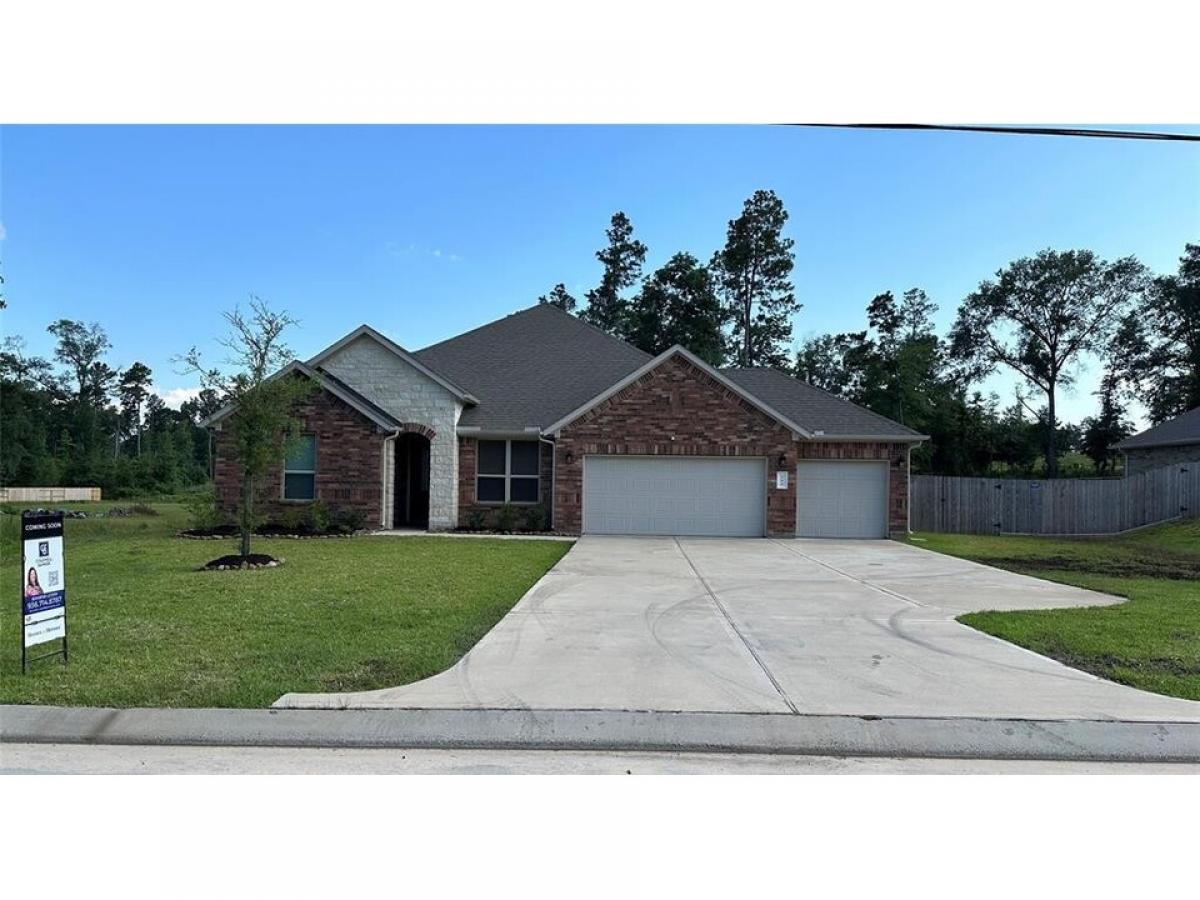 Picture of Home For Sale in New Waverly, Texas, United States