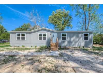 Home For Sale in Dayton, Texas