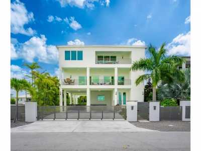 Home For Sale in Key Haven, Florida