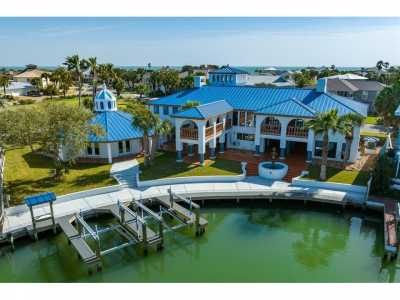 Home For Sale in Rockport, Texas