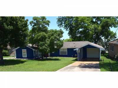 Home For Sale in Point Blank, Texas