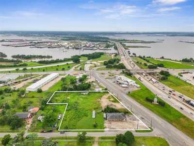 Home For Sale in Baytown, Texas