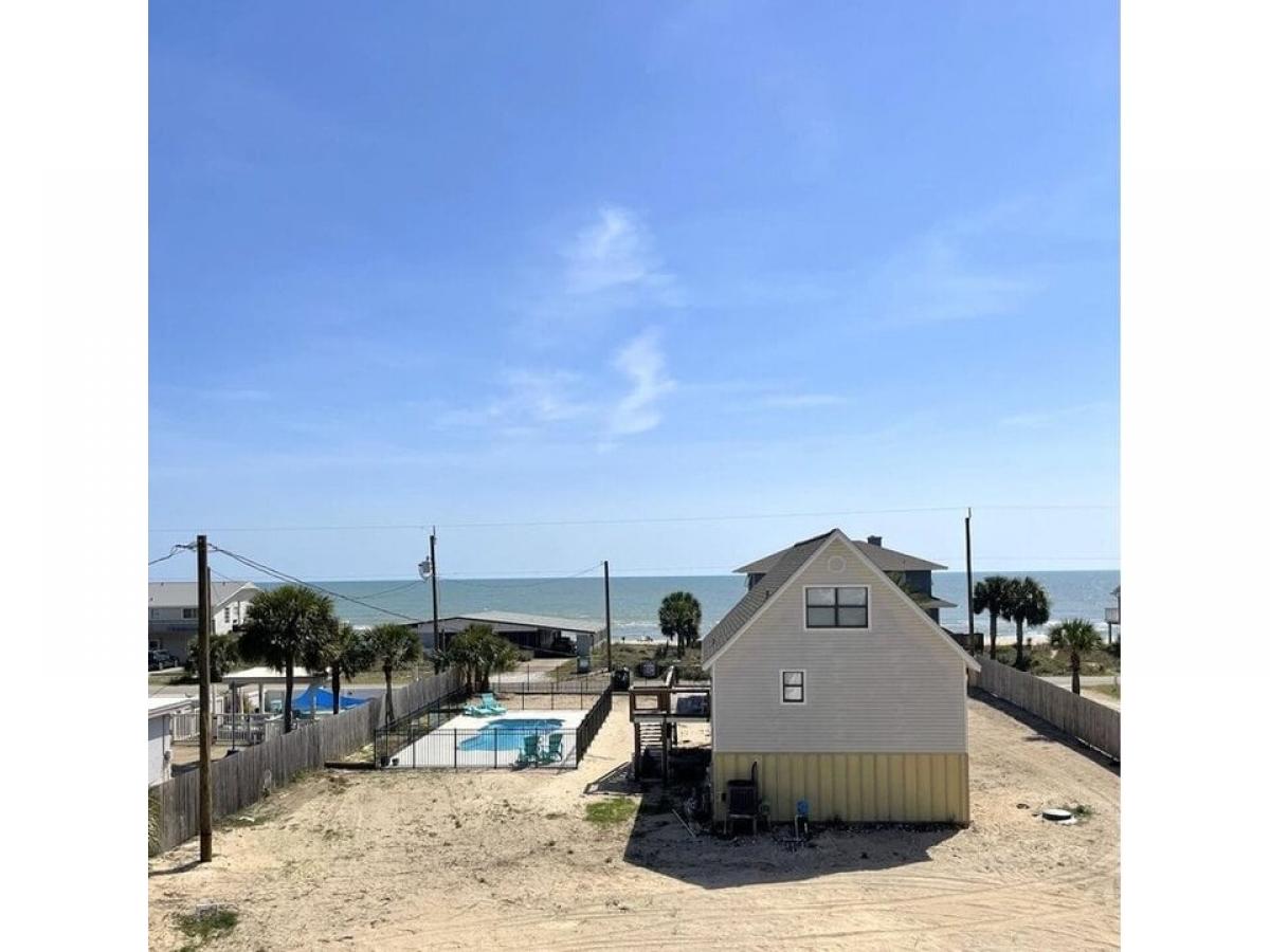 Picture of Home For Sale in Saint George Island, Florida, United States