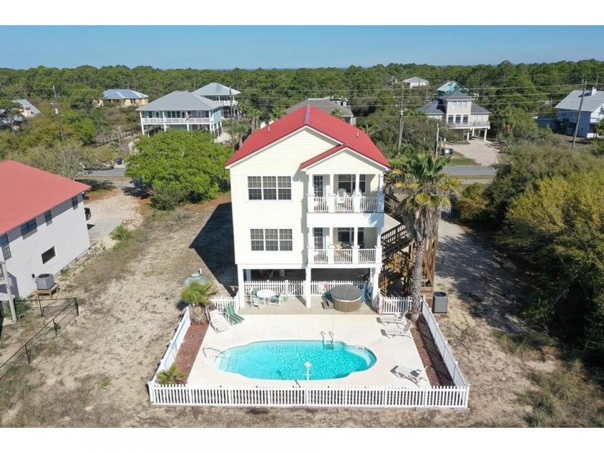 Picture of Home For Sale in Saint George Island, Florida, United States