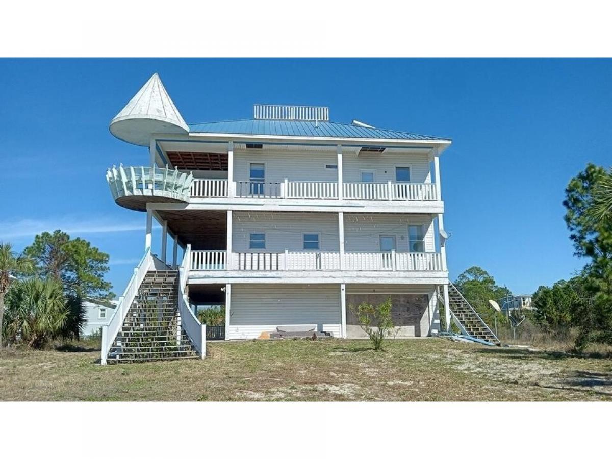 Picture of Home For Sale in Saint George Island, Florida, United States