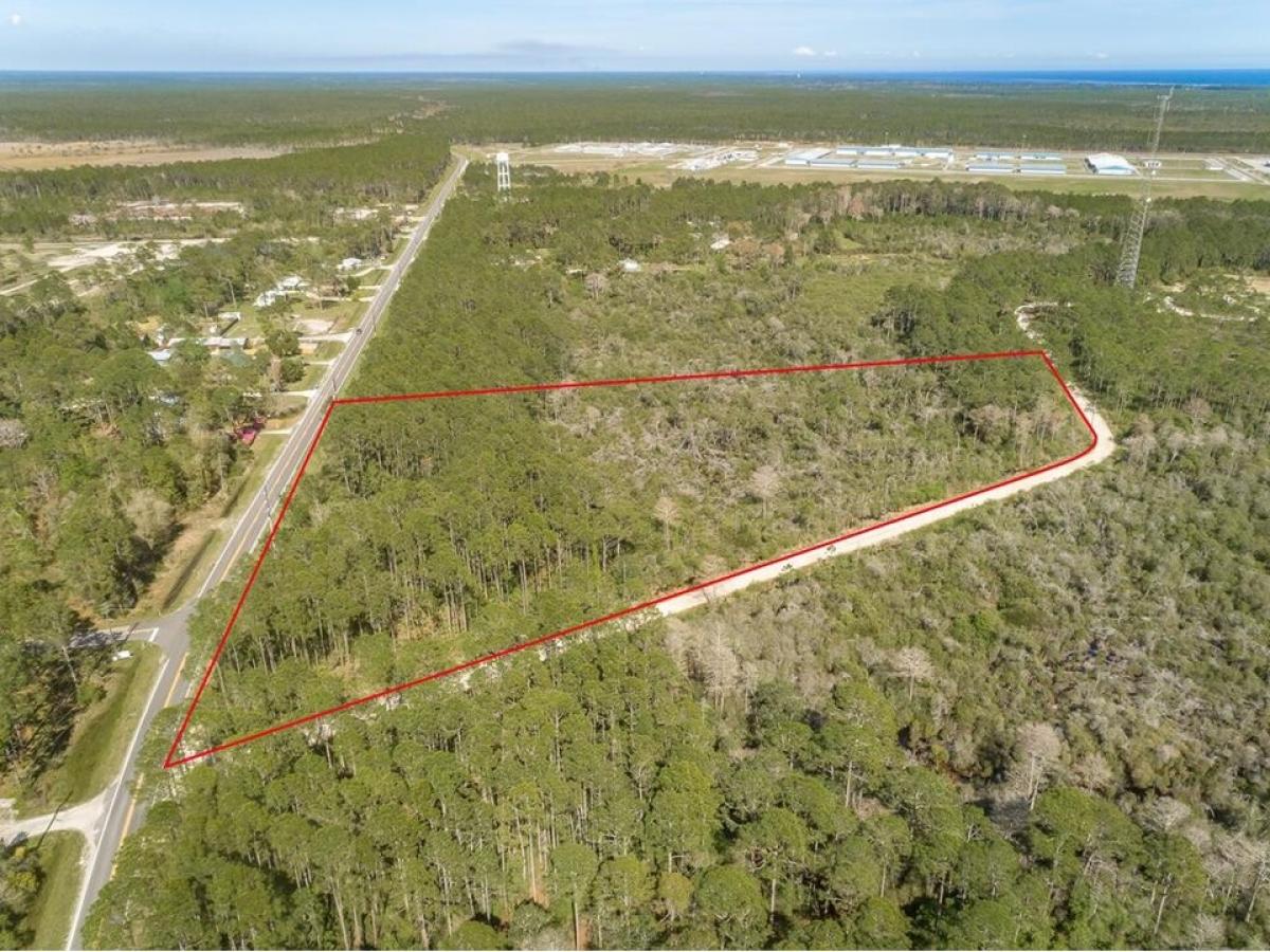 Picture of Residential Land For Sale in Carrabelle, Florida, United States