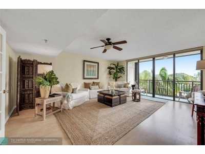 Home For Sale in Fort Lauderdale, Florida