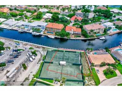 Residential Land For Sale in Lighthouse Point, Florida