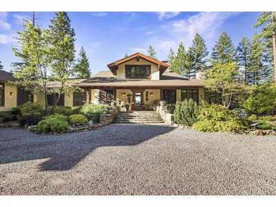 Home For Sale in Taylorsville, California