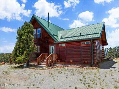 Home For Sale in Seligman, Arizona