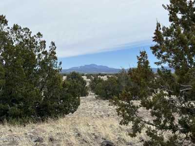 Residential Land For Sale in Ash Fork, Arizona