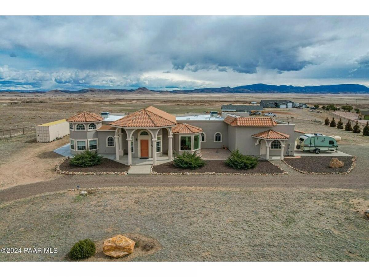 Picture of Home For Sale in Chino Valley, Arizona, United States